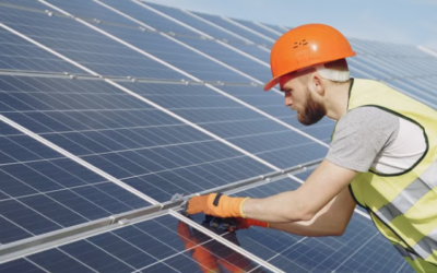 Finding Someone to Help Install Your Plug-In Solar in Lincolnshire