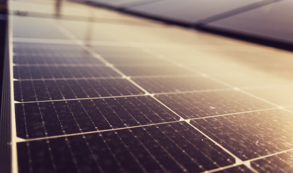 800w solar panels plug-in inverter